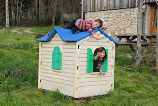 La cabane et les enfants